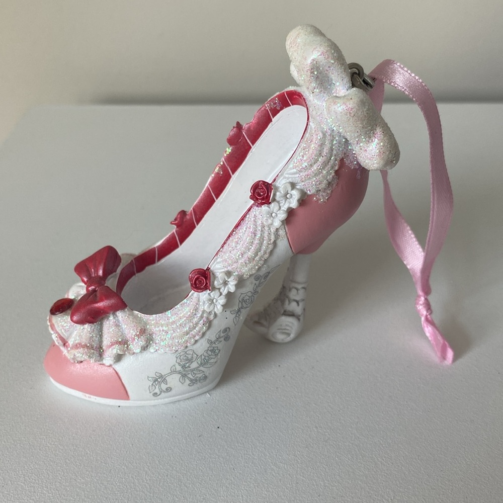 Disney Parks Mary Poppins shoe ornament - Picture 3 of 5